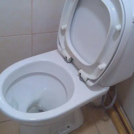 на академической 3 Hostel *